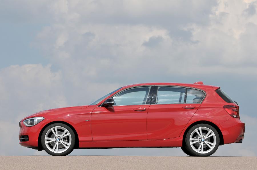  BMW 118i Sport Line 2011 года  (фото 43 из 185)